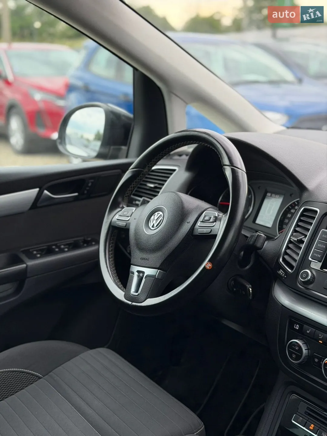2015 Volkswagen Sharan - мініатюра 32