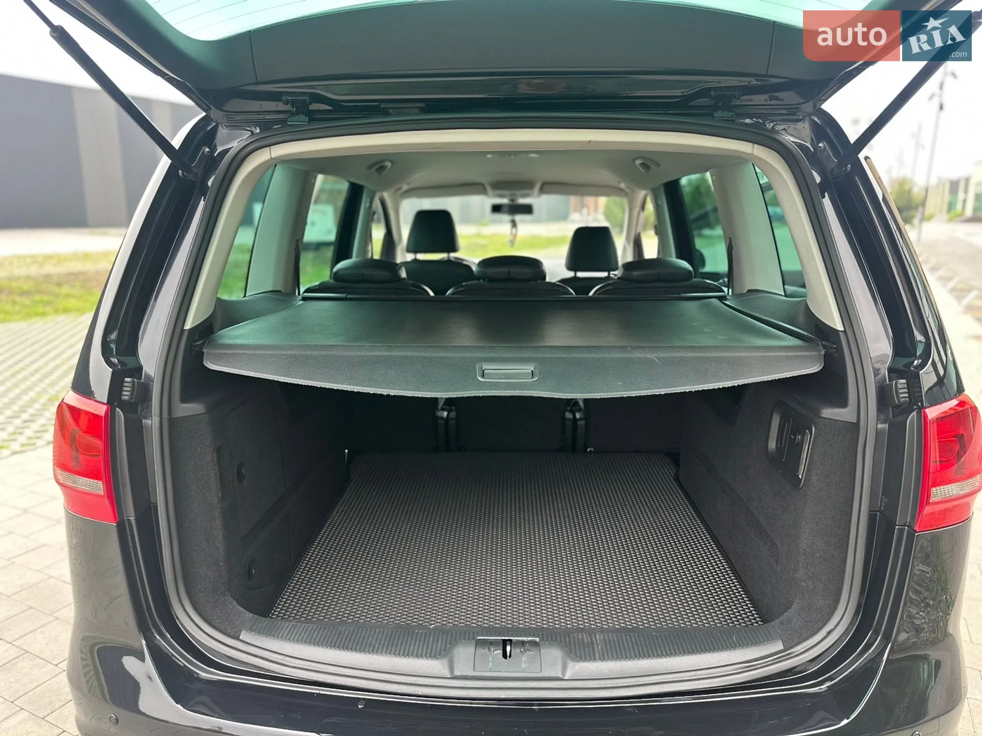 2011 Volkswagen Sharan - мініатюра 33