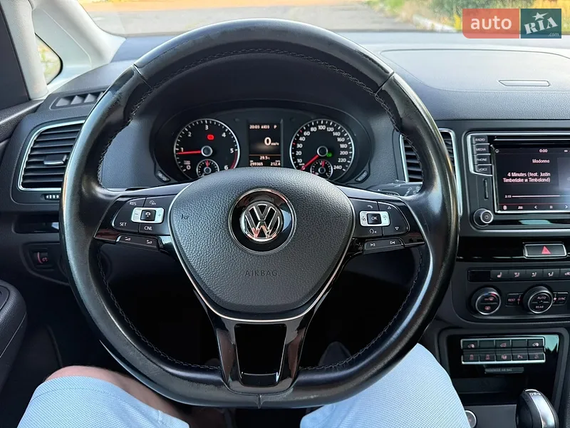 Volkswagen Sharan 2015 VIN WVWZZZ7NZGV227307 фото оголошення 40 з 100