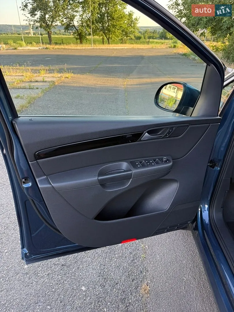 2015 Volkswagen Sharan - мініатюра 9