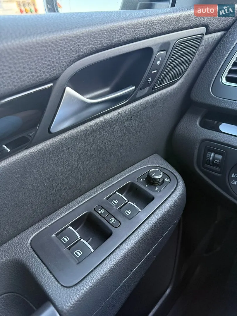 2015 Volkswagen Sharan - мініатюра 51