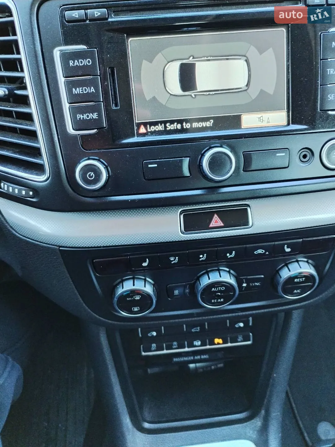 2013 Volkswagen Sharan - мініатюра 17