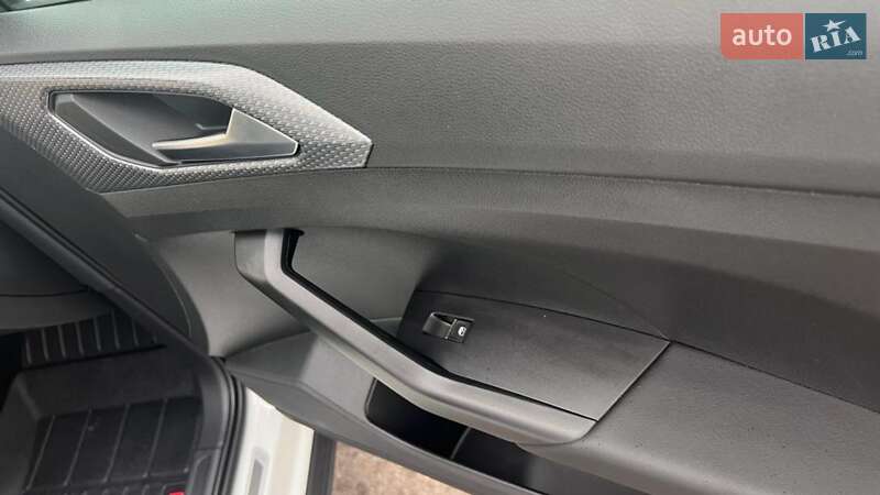 Позашляховик / Кросовер Volkswagen T-Cross 2022 в Софіївській Борщагівці