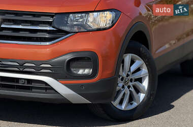 Внедорожник / Кроссовер Volkswagen T-Cross 2021 в 