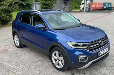 Внедорожник / Кроссовер Volkswagen T-Cross 2021 в 