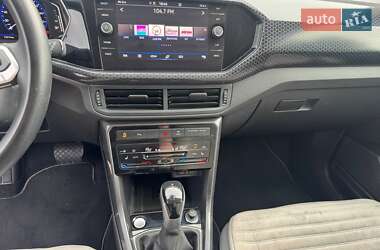 Внедорожник / Кроссовер Volkswagen T-Cross 2021 в 