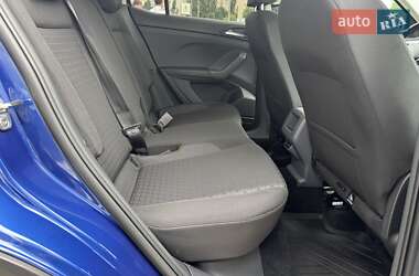 Внедорожник / Кроссовер Volkswagen T-Cross 2020 в 