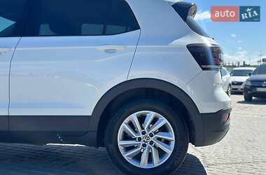 Внедорожник / Кроссовер Volkswagen T-Cross 2022 в 