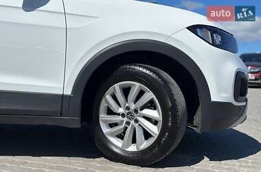 Внедорожник / Кроссовер Volkswagen T-Cross 2022 в 