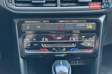 Внедорожник / Кроссовер Volkswagen T-Cross 2022 в 