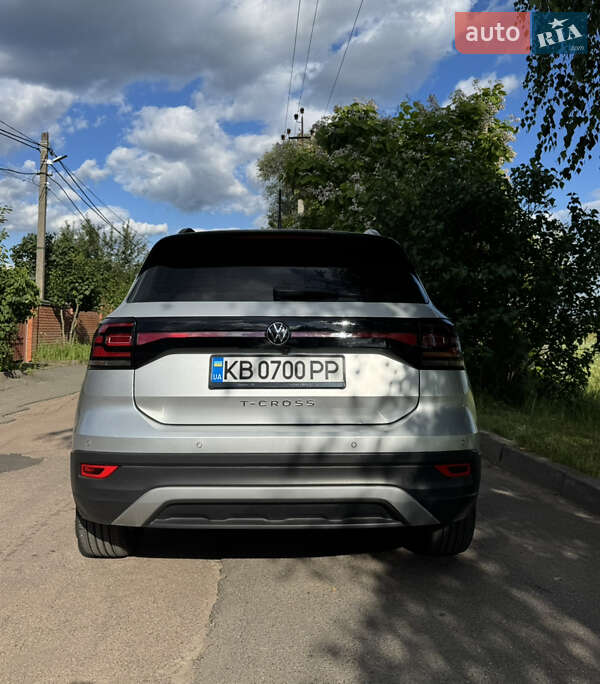 Внедорожник / Кроссовер Volkswagen T-Cross 2021 в Киеве