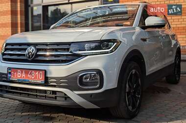 Внедорожник / Кроссовер Volkswagen T-Cross 2024 в 