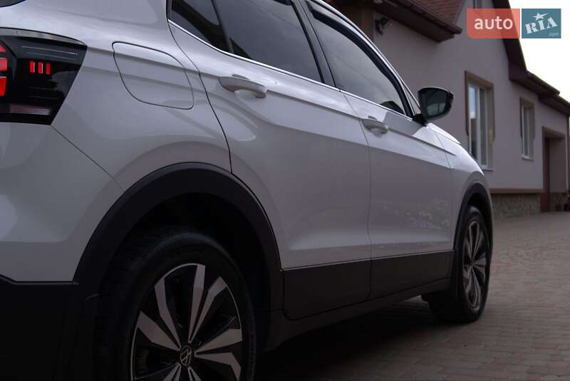 Внедорожник / Кроссовер Volkswagen T-Cross 2021 в Миргороде