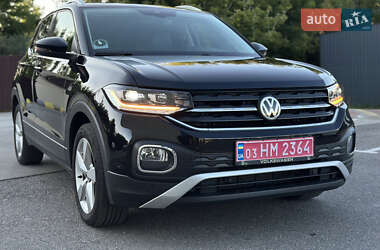 Внедорожник / Кроссовер Volkswagen T-Cross 2020 в 