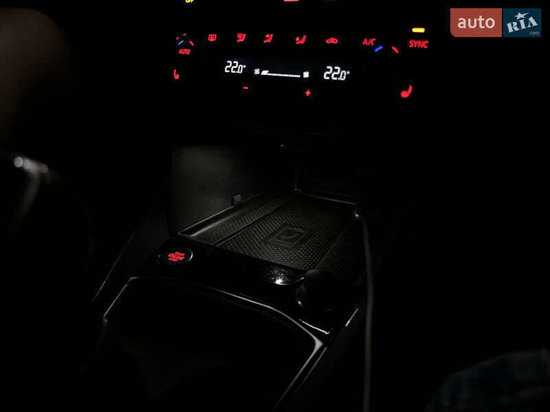 Внедорожник / Кроссовер Volkswagen T-Cross 2020 в Львове