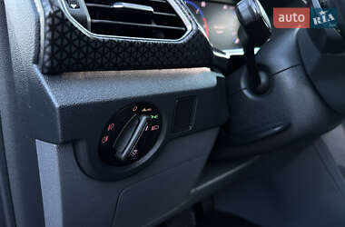 Внедорожник / Кроссовер Volkswagen T-Cross 2020 в 