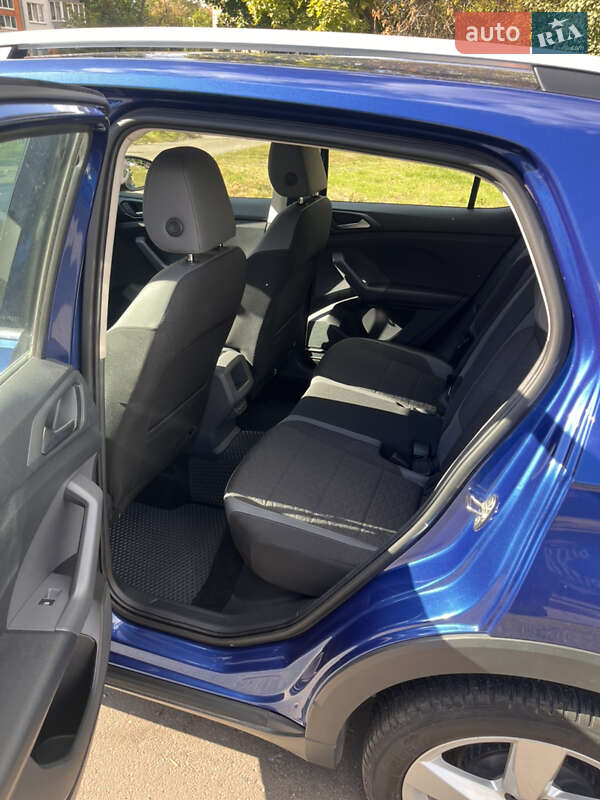 Внедорожник / Кроссовер Volkswagen T-Cross 2020 в Киеве