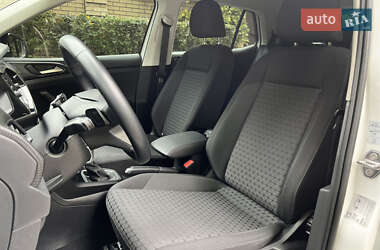 Внедорожник / Кроссовер Volkswagen T-Cross 2022 в 