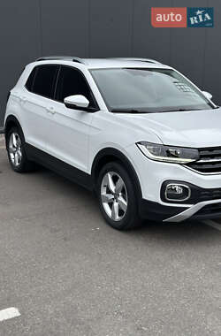 Внедорожник / Кроссовер Volkswagen T-Cross 2021 в 