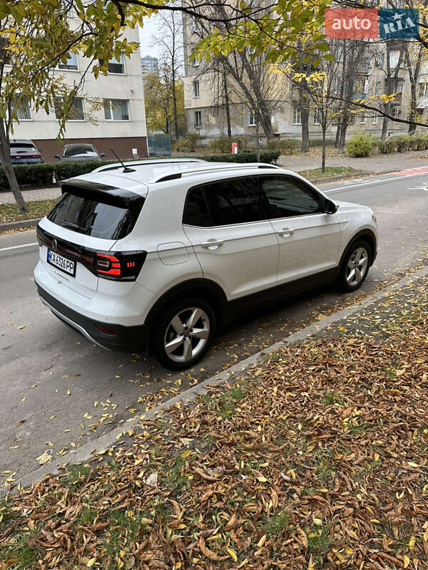 Позашляховик / Кросовер Volkswagen T-Cross 2021 в Києві