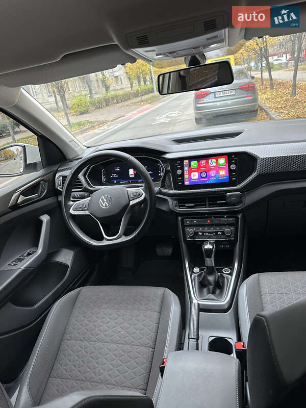 Позашляховик / Кросовер Volkswagen T-Cross 2021 в Києві