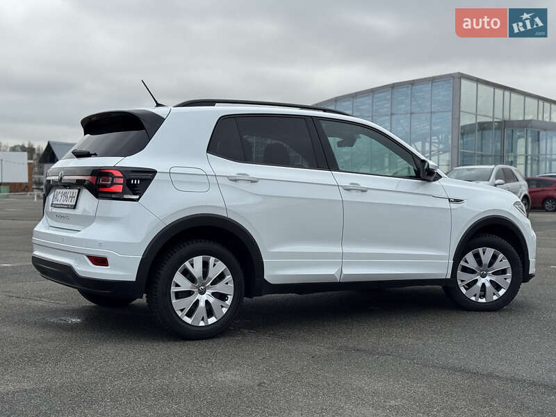 Позашляховик / Кросовер Volkswagen T-Cross 2022 в Києві