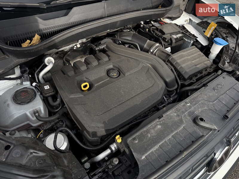 Позашляховик / Кросовер Volkswagen T-Cross 2022 в Києві