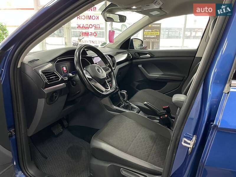Внедорожник / Кроссовер Volkswagen T-Cross 2020 в Киеве