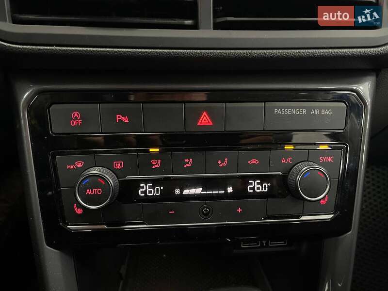 Внедорожник / Кроссовер Volkswagen T-Cross 2020 в Киеве