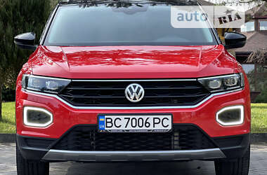 Внедорожник / Кроссовер Volkswagen T-Roc 2020 в Дрогобыче