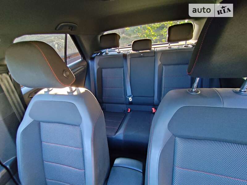 Позашляховик / Кросовер Volkswagen T-Roc 2021 в Харкові