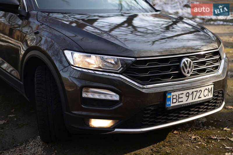 Внедорожник / Кроссовер Volkswagen T-Roc 2019 в Устиновке