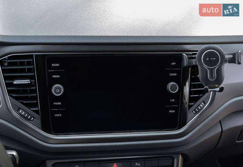 Внедорожник / Кроссовер Volkswagen T-Roc 2019 в Устиновке