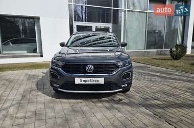 Внедорожник / Кроссовер Volkswagen T-Roc 2019 в Киеве