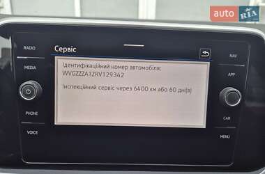 Позашляховик / Кросовер Volkswagen T-Roc 2024 в 