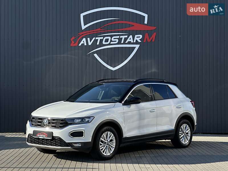 Внедорожник / Кроссовер Volkswagen T-Roc 2021 в 