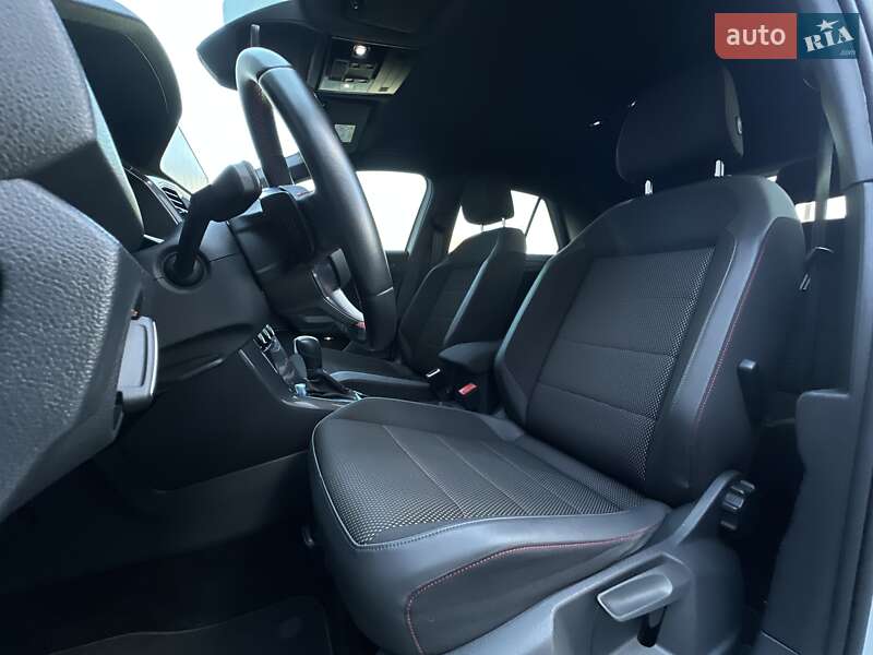 Позашляховик / Кросовер Volkswagen T-Roc 2021 в Мукачевому