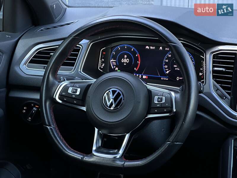 Позашляховик / Кросовер Volkswagen T-Roc 2021 в Мукачевому