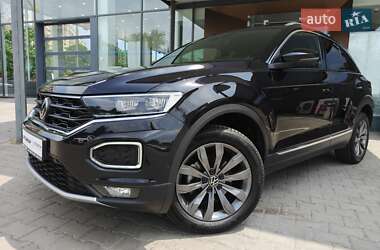 Позашляховик / Кросовер Volkswagen T-Roc 2021 в Одесі