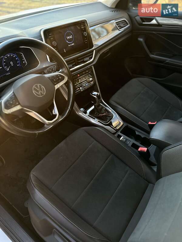 Внедорожник / Кроссовер Volkswagen T-Roc 2022 в Кропивницком