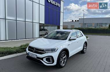 Позашляховик / Кросовер Volkswagen T-Roc 2022 в Харкові