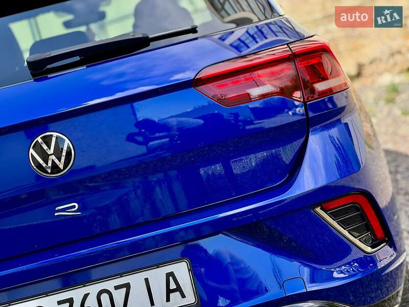 Позашляховик / Кросовер Volkswagen T-Roc 2020 в Ужгороді