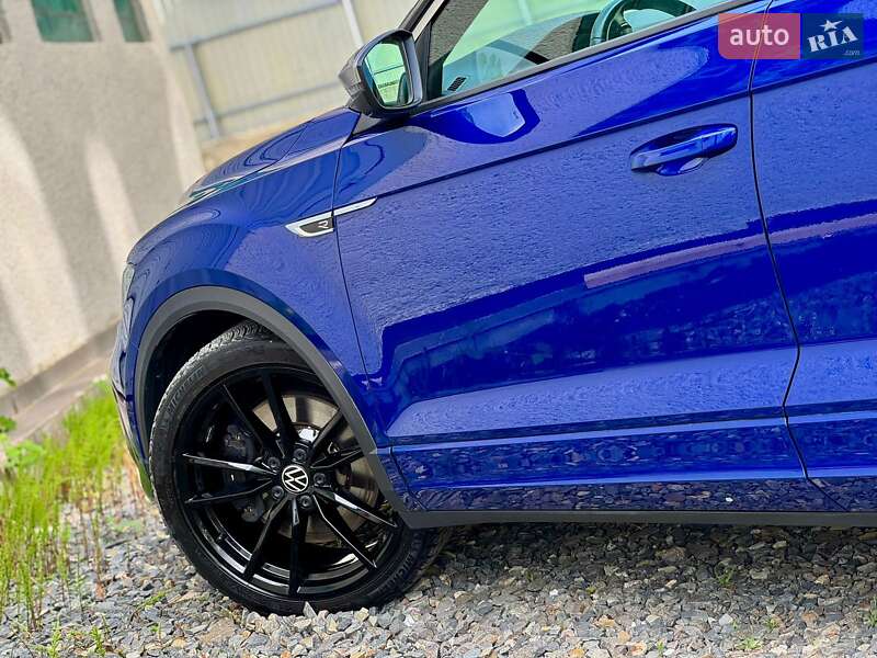 Позашляховик / Кросовер Volkswagen T-Roc 2020 в Ужгороді