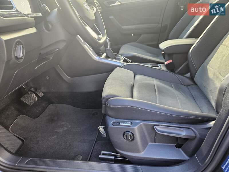 Внедорожник / Кроссовер Volkswagen T-Roc 2024 в Киеве