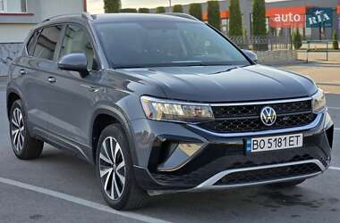 Внедорожник / Кроссовер Volkswagen T-Roc 2022 в Тернополе
