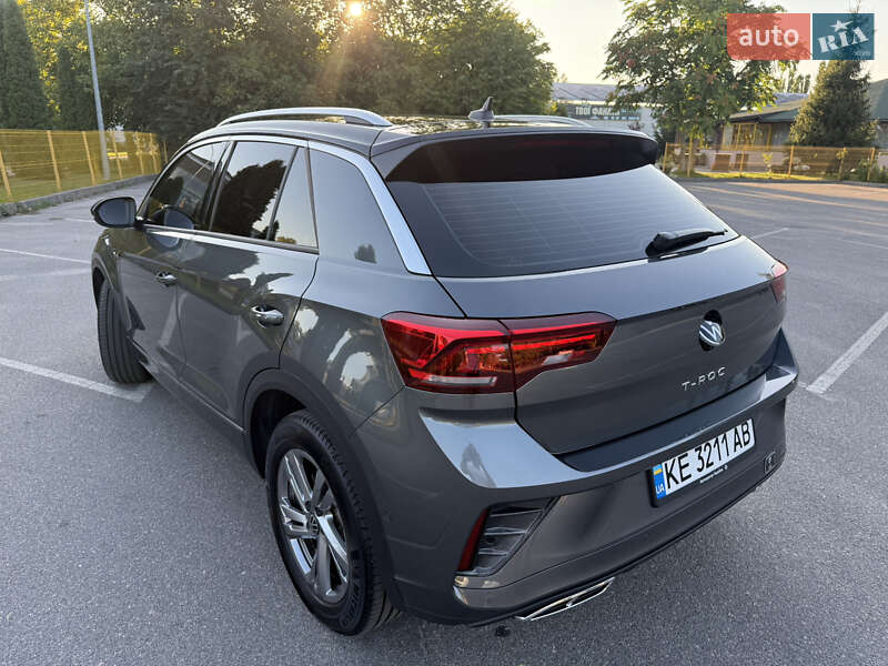 Внедорожник / Кроссовер Volkswagen T-Roc 2022 в Александрие