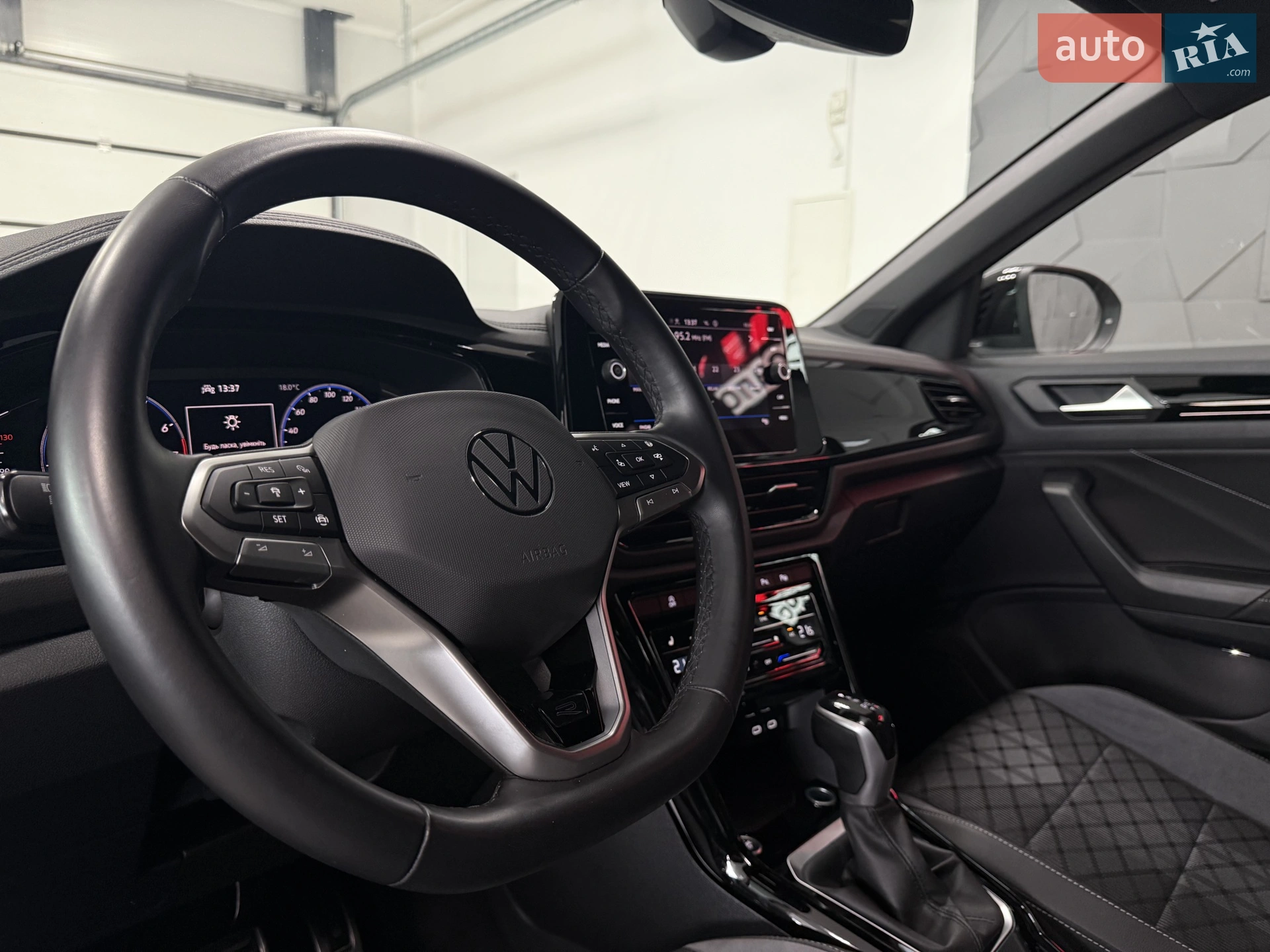 2024 Volkswagen T-Roc - мініатюра 39