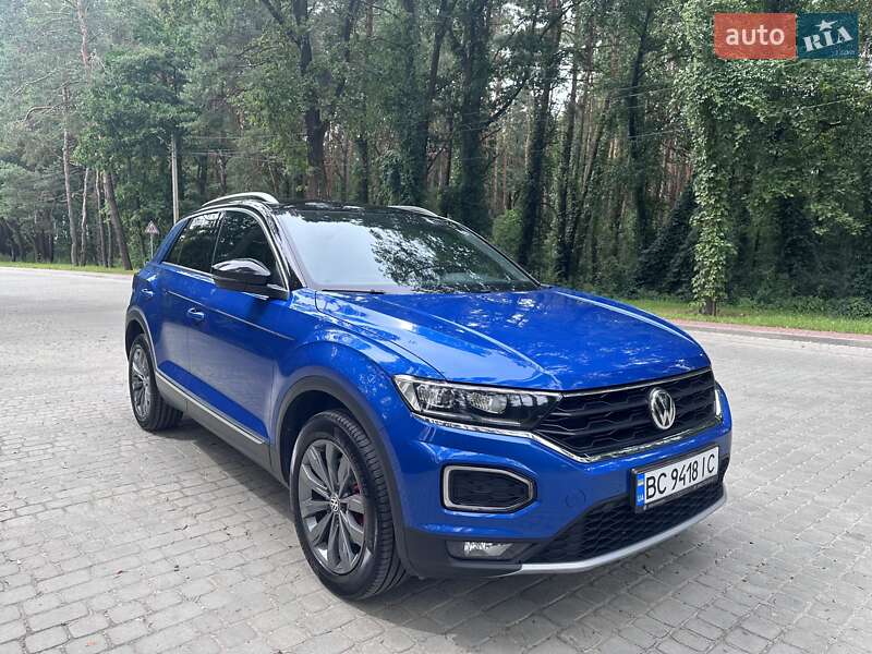 Внедорожник / Кроссовер Volkswagen T-Roc 2019 в Львове