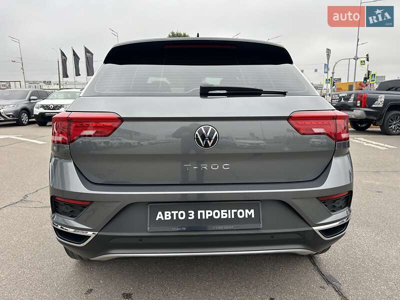 Внедорожник / Кроссовер Volkswagen T-Roc 2021 в Киеве