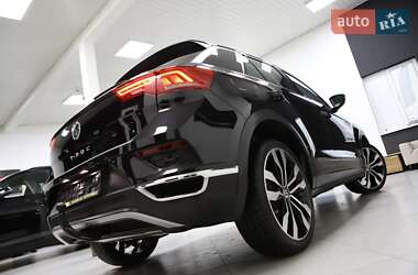 Внедорожник / Кроссовер Volkswagen T-Roc 2020 в 